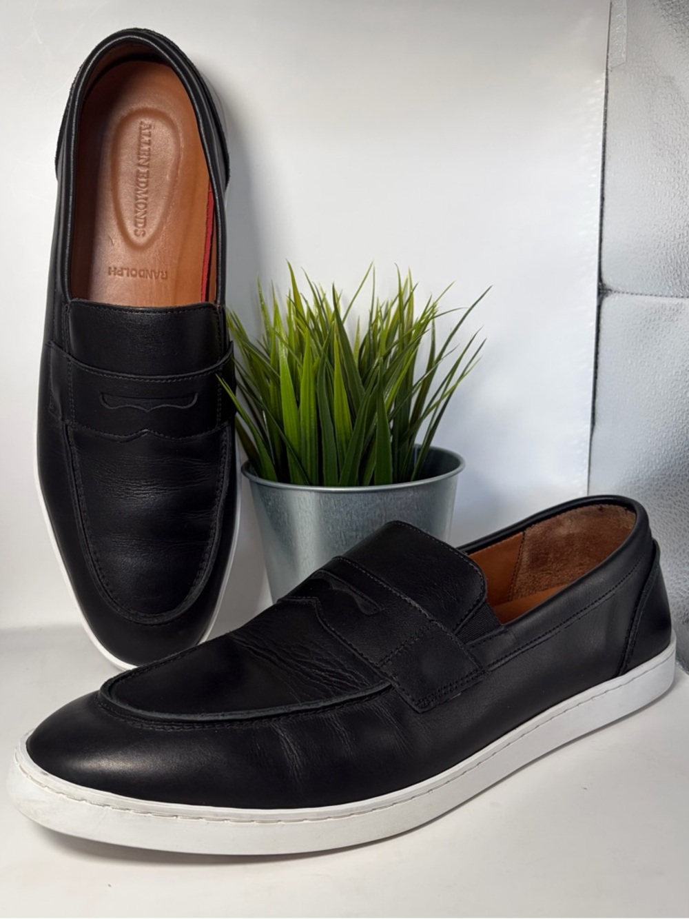 Allen Edmonds Randolph‎ Leather Slip-On Penny Loafers Black with White Sole 11.5